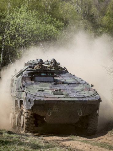 ARTEC-BOXER-Armoured-Engineer-Group-Vehicle-08