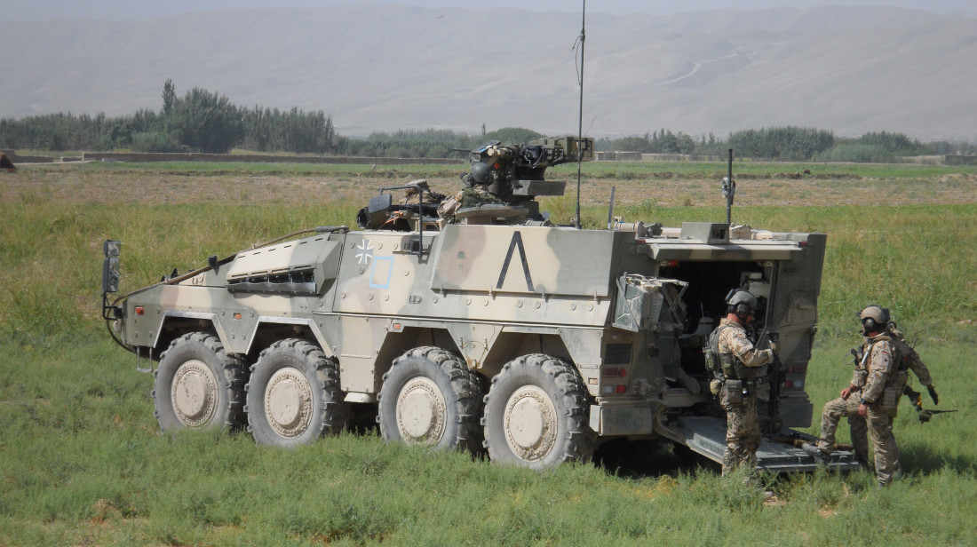 ARTEC-Armoured-Personnel-Carrier-02